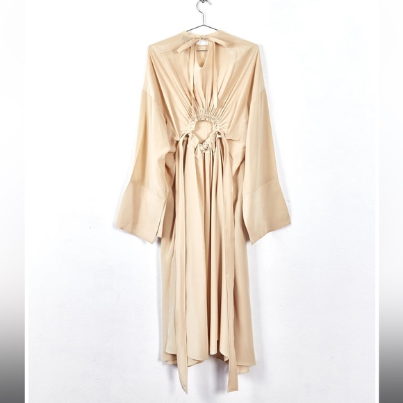 Acne Studio Open gather back dress Chloe for exposure - Picture 2 of 6